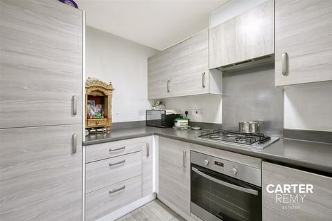 19 Gumley Road, Grays, RM20 4XP