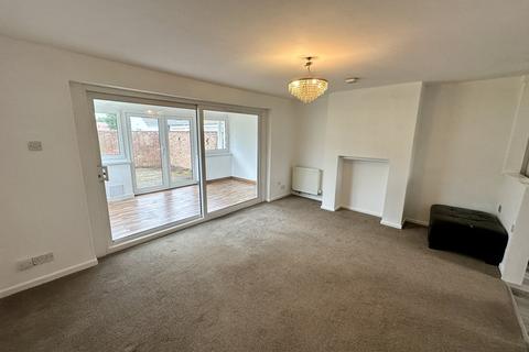 2 bedroom semi-detached house for sale, Heatherset  Way, Red Lodge