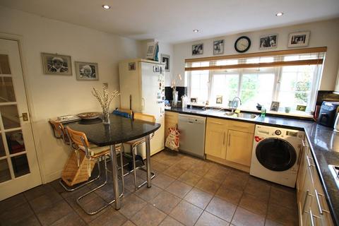 3 bedroom terraced house for sale, Lower Tail, Watford WD19
