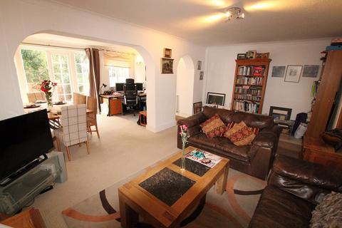 41 Lower Tail, Watford, WD19 5DD
