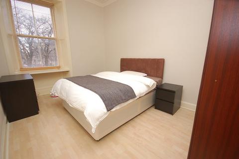 2 bedroom flat to rent, 1047L – Murieston Terrace, Edinburgh, EH11 2LH