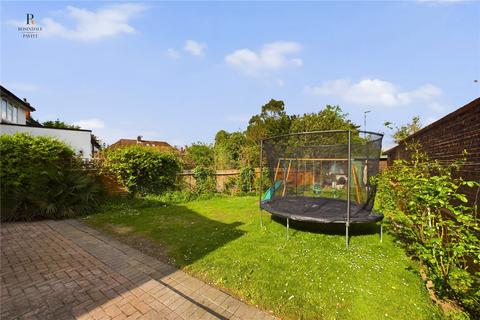 7 Coombefield Close, New Malden, KT3 5QF