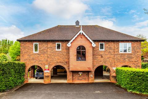 2 bedroom retirement property for sale, Belmont Road, Leatherhead, Surrey, KT22