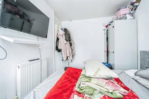 94 Guild Avenue, Walsall, WS3 1LQ