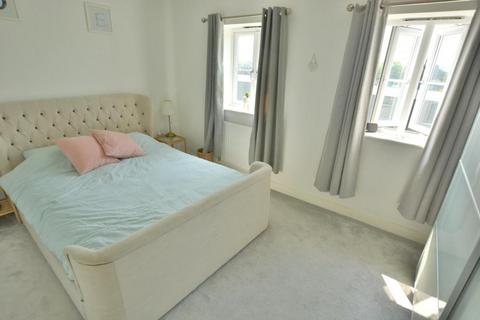 70 Constance Road, Wimborne, BH21 2FS