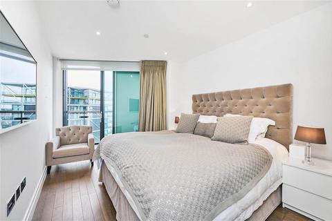 2 bedroom flat for sale, Nine Elms Lane, SW8