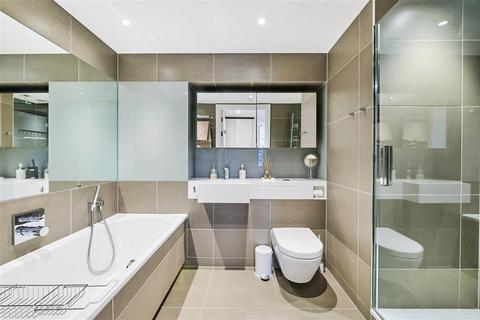 2 bedroom flat for sale, Nine Elms Lane, SW8