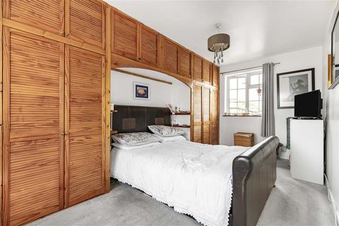 3 bedroom semi-detached house for sale, Longstaff Crescent, SW18
