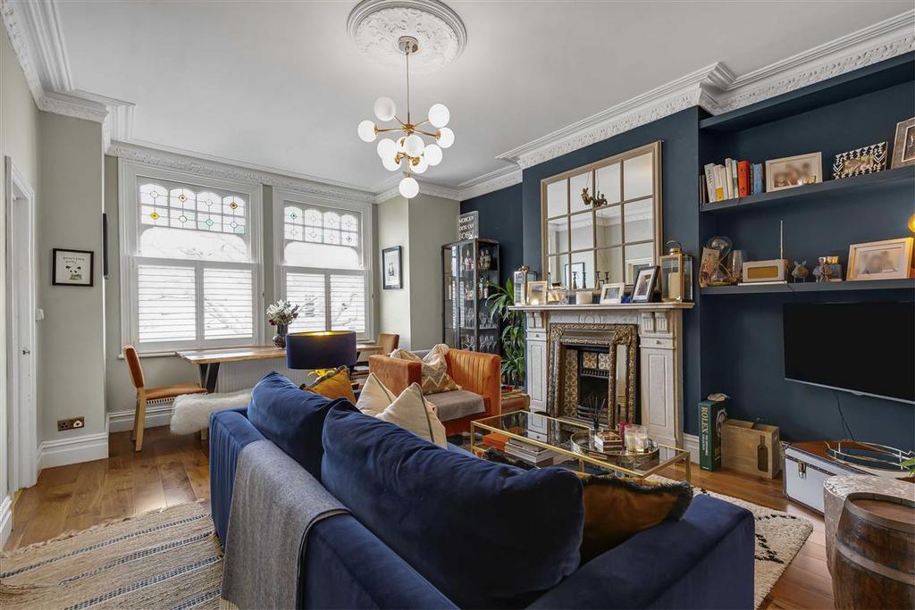 Ritherdon Road, SW17 1 bed flat for sale £550,000