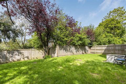 3 bedroom end of terrace house for sale, Willesden, London NW10