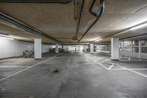 Parking to rent, Ashburnham Mews, SW1P