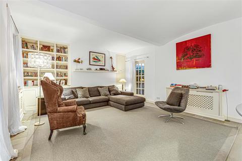 2 bedroom flat for sale, London SW7