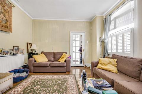 2 bedroom end of terrace house for sale, Snowbury Road, SW6