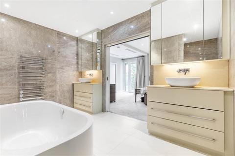 5 bedroom semi-detached house for sale, Central Avenue, SW6