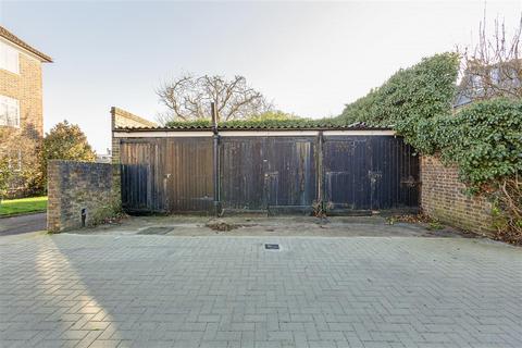 undefined, Limes Gardens, SW18