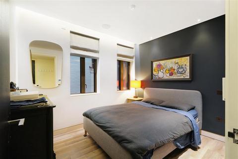 1 bedroom flat for sale, 20 Bedfordbury, London WC2N