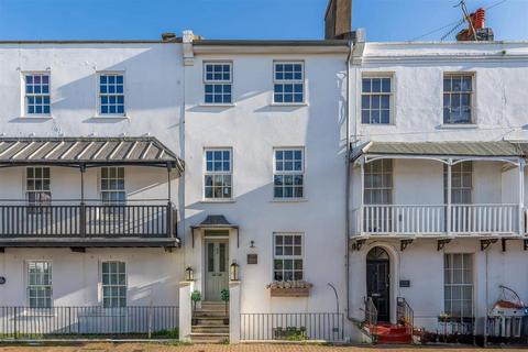 3 bedroom terraced house for sale, Worthing BN11
