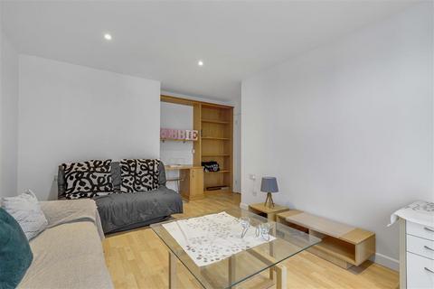 1 bedroom flat for sale, 135 Warwick Road, London W14