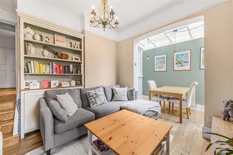 144 Amesbury Avenue, London, SW2 3AB