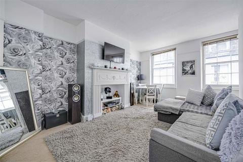 1 bedroom flat for sale, London SW7