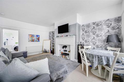 1 bedroom flat for sale, London SW7