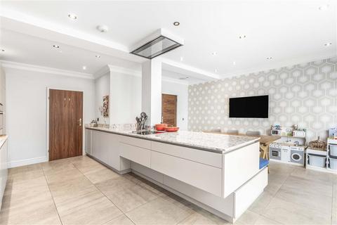4 bedroom semi-detached house for sale, West Hill, SW15
