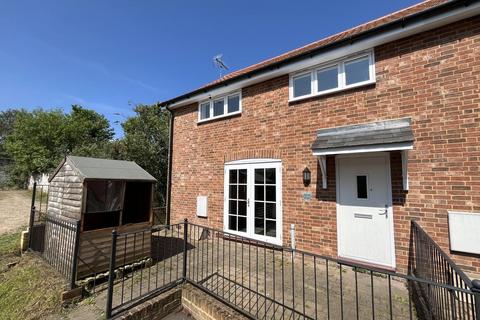 3 bedroom end of terrace house for sale, High Street, Saxmundham, Suffolk, IP17