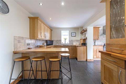 2 Duckpool Lane, West Chinnock, Crewkerne, TA18 7QD