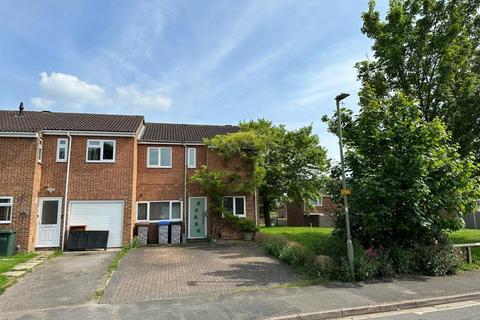 3 bedroom end of terrace house to rent, Bassett Avenue,  Bicester,  OX26