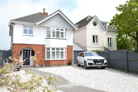 3 bedroom detached house for sale, Station Road, New Milton, Hampshire, BH25