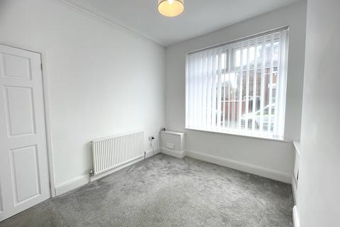 2 bedroom terraced house for sale, Lonsdale Avenue, North Reddish