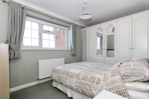 56 The Pastures, Stevenage, SG2 7DZ