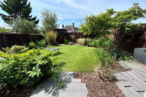 3 bedroom end of terrace house for sale, Tilbury Crescent, Leicester. LE4 9HH