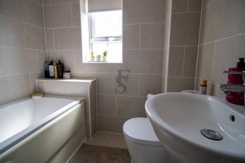42 Cooper Crescent, Whetstone, Leicester, LE8 6AF