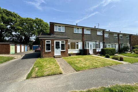 4 bedroom end of terrace house for sale, Barons Way, Polegate, East Sussex, BN26