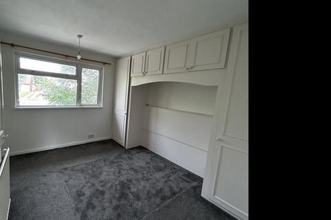 3 bedroom terraced house to rent, Penhill Drive, Swindon, Wiltshire, SN2