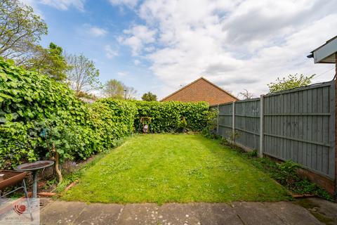 2 The Orchard, Hounslow, TW3 1PS