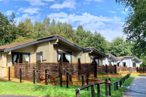 2 bedroom lodge for sale, Newark