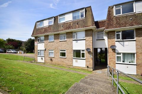 2 bedroom apartment to rent, Fellows Road Cowes PO31