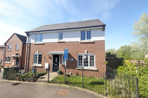 3 bedroom detached house for sale, Long Leasow, Woodside, Telford, Shropshire, TF7