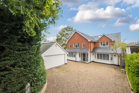 Hook Hill Lane, Hook Heath, Surrey, GU22