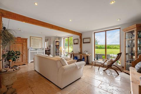 4 bedroom barn conversion for sale, Donnington Farm Donnington Ledbury, Herefordshire, HR8 2HX