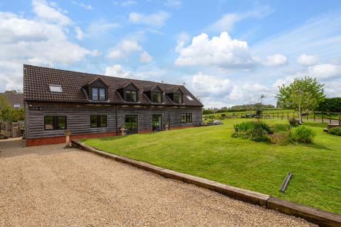 4 bedroom barn conversion for sale, Donnington Farm Donnington Ledbury, Herefordshire, HR8 2HX