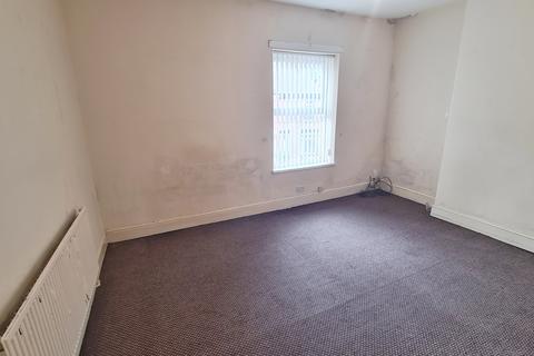 12 Greening Road, Manchester, M19 3EQ
