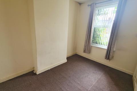 12 Greening Road, Manchester, M19 3EQ