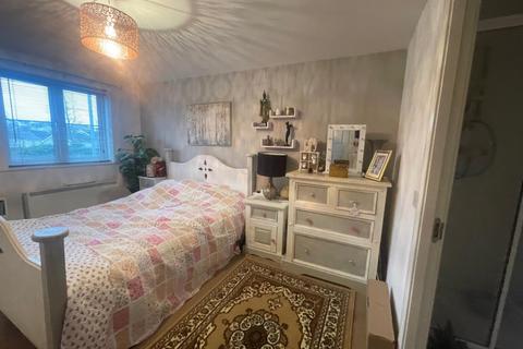 2 bedroom flat to rent, Bryntirion, Llanelli, Carmarthenshire, SA15 3QD