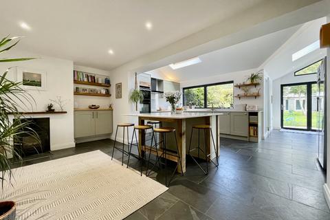 2 Franklyn Drive, Exeter, EX2 9HR