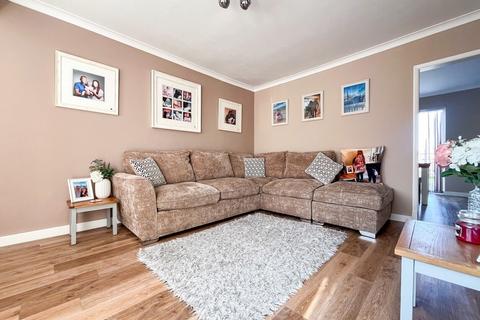 3 bedroom end of terrace house for sale, Worthing Road, Patchway, Bristol, Gloucestershire, BS34