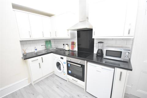 1 bedroom flat to rent, Esslemont Avenue, Aberdeen, AB25