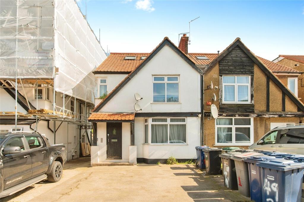 Great North Way, London, NW4 1 bed apartment for sale £250,000